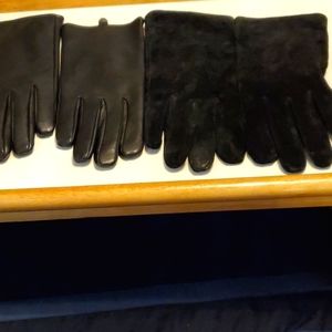 Women's gloves / 2 pair, both black